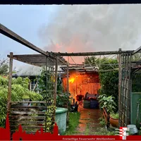 2025-06-27 Gartenhüttenbrand (2).JPG