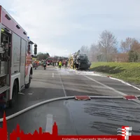 2023-03-10_a7_lkw-brand_2.jpg