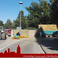 2016-08-27_strohlaster_2_88sntGb.jpg